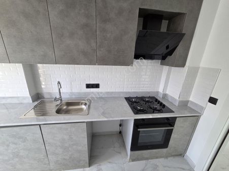 Tramvay Durağına Yakın, Krediye Uygun Asansörlü Katta 2+1 Sıfır