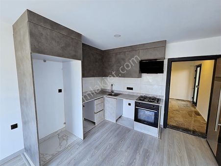 Tramvaya Yakın, Modern Ve Masrafsız Yüksek Giriş 1+1 Daire!