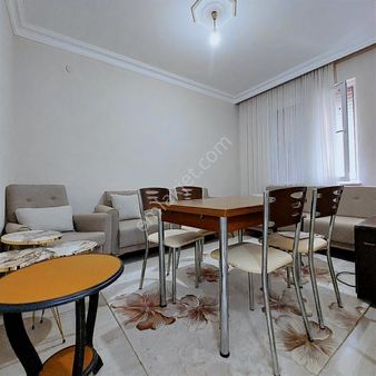 Konuksever Mahallesinde 3.katta 2+1 95m² İçi Ful Yenilenmiş Dair