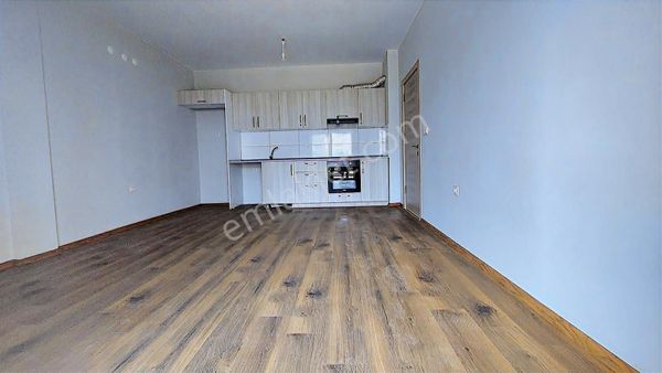 Güneş Mahallesinde 2.katta Asansörlü 2+1 90m² Sıfır Daire