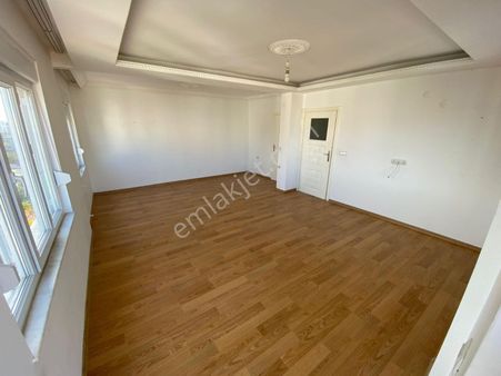 Habibler Mahallesinde 4.katta 2+1 90m² Kiralık