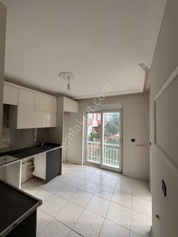 Kepez Aktoprakta 3+1 Geniş Daire Tadilatlı Ayrı Mutfak