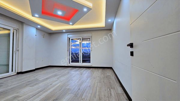 Şelale Mahallesinde 2.katta Asansörlü 2+1 90m² Kiralık Daire