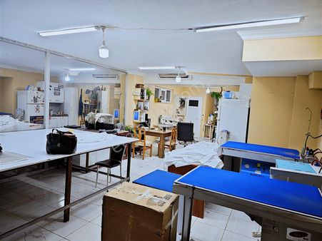 Güneş Mahallesinde 2.katlı 110m² Fırsat Dükkan