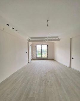 Yeni Mahallede Site İçi Park Cepheli 2. Kat Sıfır Daire