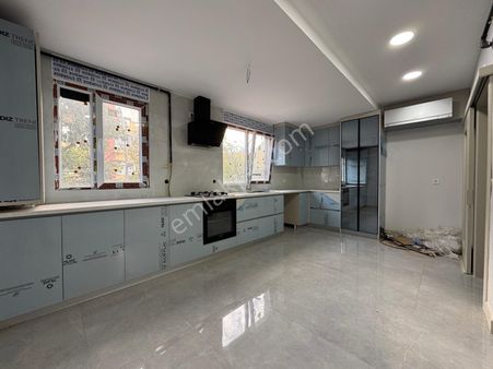 Bahçelievler Huzur Evine Yakın 130m2 Sıfır 3+1 Satılık Daire
