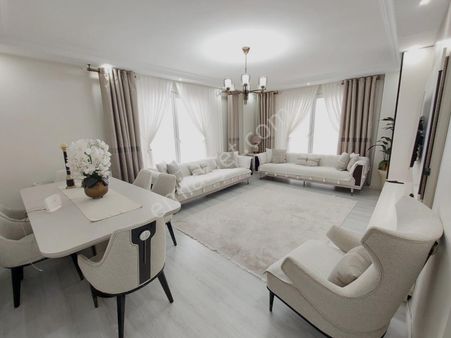 Site İçi, 2007 Yapımı, Geniş 120 M² 3+1 Kapalı Otopark + Park