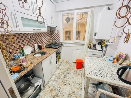 Atlas'tan Uefa Yakını 2008 Yapımı 80m2 Yüksek Giriş 2+1 Daire