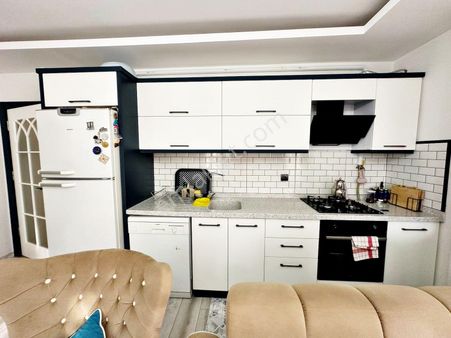 🛑🛑aktif'ten Akçay'da Satılık Ön Cephe Cam Balkonlu Arakat 1 Yaşında Şık 2+1 Daire