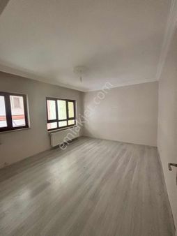 Damla Gayrimenkul'den Satılık Daire