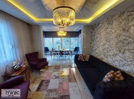 Sarılar Mahallesinde Merkezi Konumda 2+1 Arakat Daire