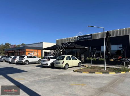 Starbucks Migros Olan Sitede Köşe Cephe Eşyasız Kiralık