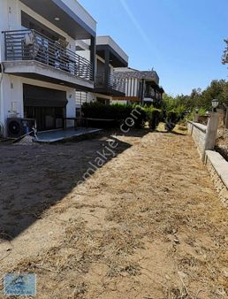 Sahilde Satılık 1+1 Daire