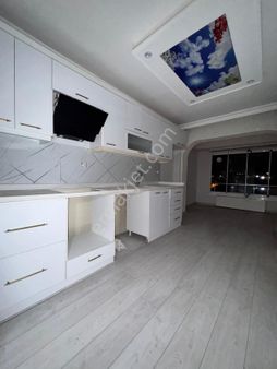 Lider Emlak'tan 4+1 Satılık Daire