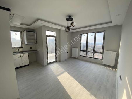 Gölevinde Harika Deniz Manzaralı 1+1