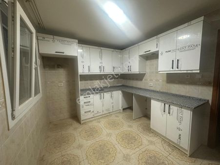 Abdi İpekçi Mah 2+1 Kiralık Daire