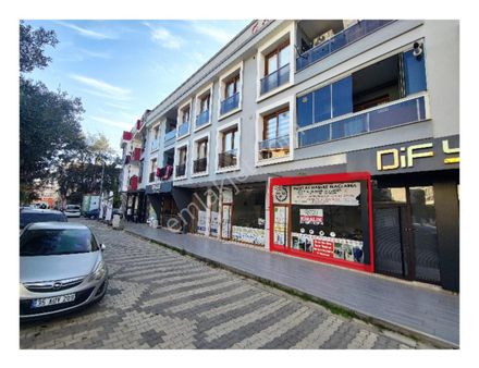 Q'zen Den Mıgros Karşısında 61 M² Baca Ruhsatlı Dükkan