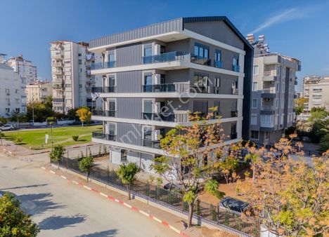 Çağlayanda 2+1 Ebeveyn Banyolu Doğalgaz Kombi + Yerden Isıtma