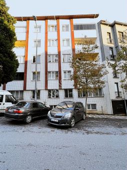 Ümraniye İstiklalde Fırsat 3+1 Satılık Daire