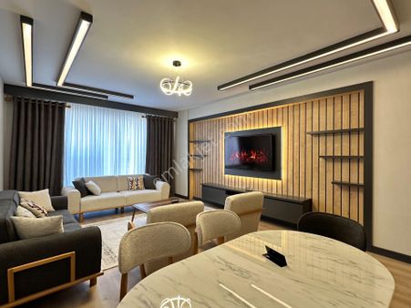 Göktaş'tan█site İçinde K.otoparklı Güvenlikli Ultralüx 4+1 Daire