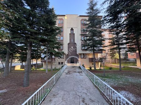 Şanlıbaba Emlak'tan Örnek Evlerde Asansörlü Satılık 3+1 Daire