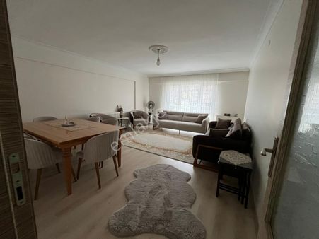 Kutlu'da Dereboyu Cad. Yakınında Asansörlü 4+1 Satılık Daire !!!