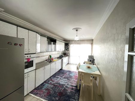 Ra Gayrimenkul Şehitmustafa Mh.satılık Geniş 4+1 Daire