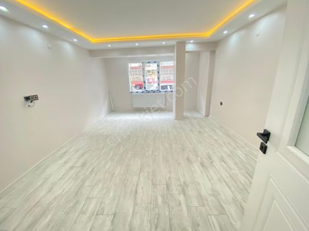 Atbiner Emlaktan Manisa Şehzadeler Utku Mahallesi 3+1 110m2 Full Özellikli Bahçeli Yüksek Zemin