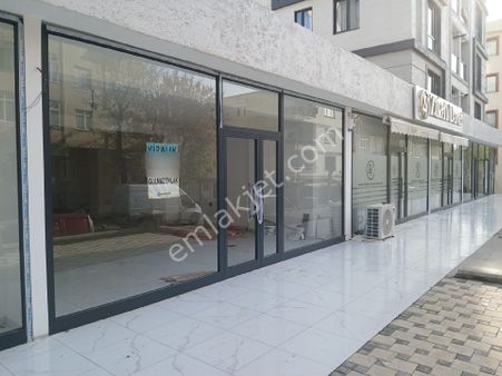 Sıfır Dükkan Kubilay Caddesi