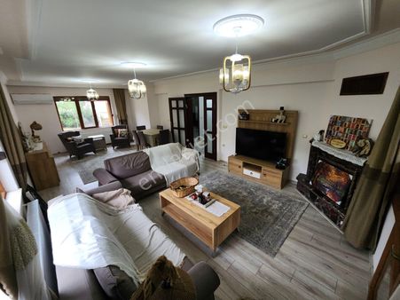 Sitede Lüks Tripleks Geniş Eşyalı Villa Üniversite Yakın