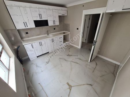 Seval Cad. Paraleli Park Yanı Sıfır Binada 1.kat Geniş Daire