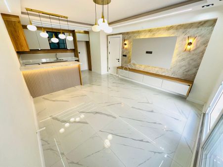 Akçay Merkez De 3+1 Şık Tasarımlı Muhteşem Lokasyonda Satılık Daire