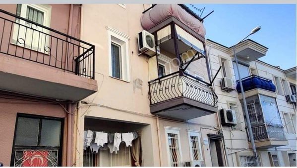 Kiralık Full Eşyalı 2+1 Daire – Eski Foça