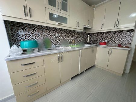 Emlak Danışmanım'dan Akşemsettin Mahalesinde 3+1 Katta Ulaşımın Merkezinde