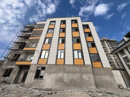 Rastgeldi Gayrimenkul'den Satılık Yerden Isıtmalı