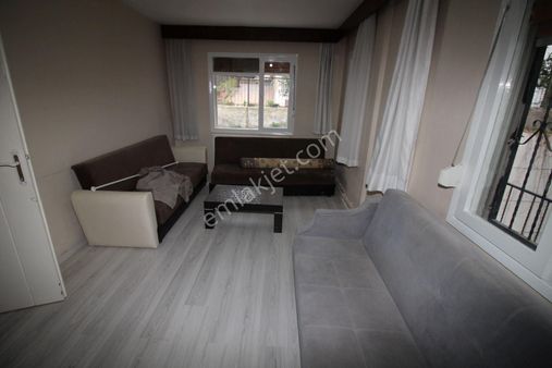 Göztepe Metro Yakını 2+1 D.gazlı Eşyalı Veya Boş Kiralık Daire