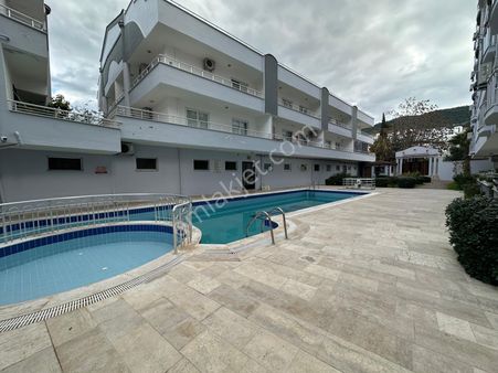 Sıla Emlak'tan Güllük Merkezde Havuzlu Sitede 2+1 Kiralık Daire