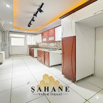 Esenyurt Talatpaşa Mahallesinde Bahçeli Fırsat 1+1 Daire