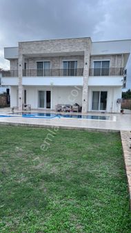 Didim Yeşiltepe'de Emsalinin Çok Altında 700mt Arsa İçinde Satılık 4+1 Lüks Villa