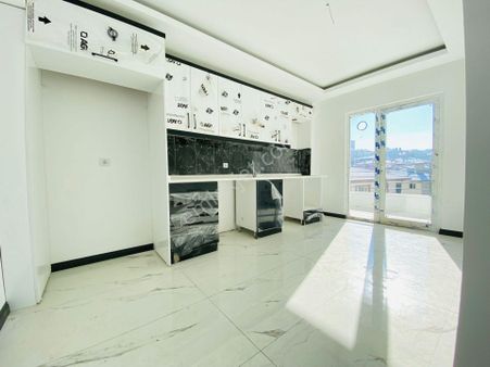 Boğaziçi Samsun Yolu Cephe Sıfır Bina Katta Satılık 3+1 Daire !!!