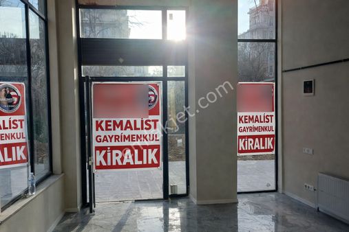 Fahrettin Kerim Gökay Cd. Üzerinde, Sıfır Yeni Bina,55 M2 Dükkan