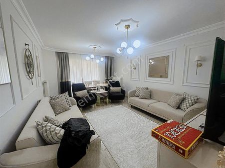 Tahsin Yazıcı Mah 135 M2 Çift Cephe Doğalgazlı Satılık Daire