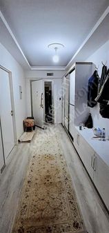 Kısmet Emlak'tan 5-yıllık Binada Ara-kat 3+1 Net:140m2 Daire