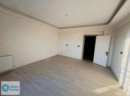 Atatürk Mah. Halil Mandacı Okulu Yakını 2+1 105 M2 Arakat