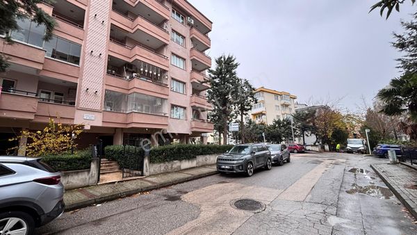 Fsm Metro İstasyonuna 100 M Site İçerisinde 3+1 Kombili Daire