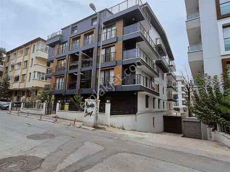 Ank Çank Bahcelievler Yeni Binada Ön Cephe Satılık 2+1 Daire