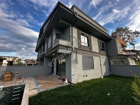 Kocaalide Birbirinden Güzel Tripleksler İçin Çiğdem Emlak İnşaat