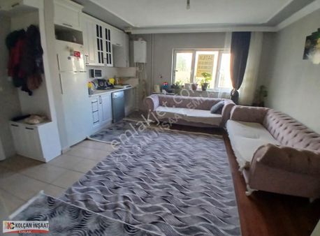 Kolçan Emlaktan Dy Lerde 2+0 Ara Kat Satılık Daire