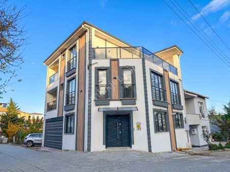 Barbaros Mh Deniz Manzaralı Ultra Lüks 6+1 Tripleks Sıfır Villa