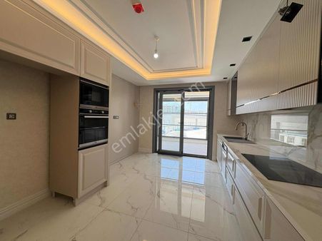 Gazze Caddesinde Modern Ve Lüks İç Mimari 4+1 Arakat Daire